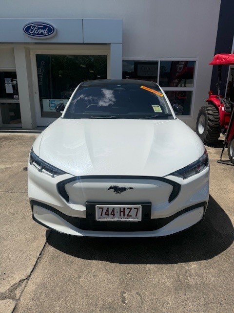 Reduced Price save $$ - Demo Mustang Mach-E Premium (Electric)